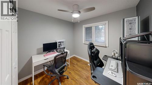 1714 7Th Avenue E, Regina, SK - Indoor Photo Showing Office
