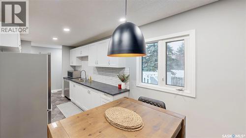 1714 7Th Avenue E, Regina, SK - Indoor