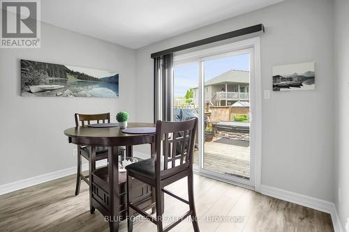 2949 Meadowgate Boulevard, London South (South U), ON - Indoor Photo Showing Dining Room