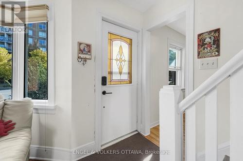 46 Holland Avenue, Ottawa, ON - Indoor Photo Showing Other Room