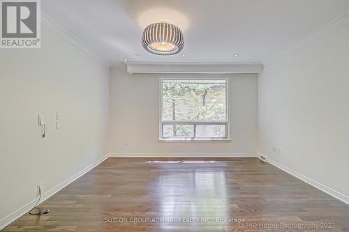 47 Waterloo Avenue, Toronto, ON - Indoor Photo Showing Other Room