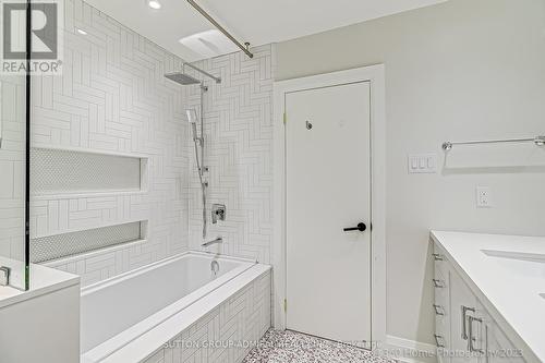 47 Waterloo Avenue, Toronto, ON - Indoor