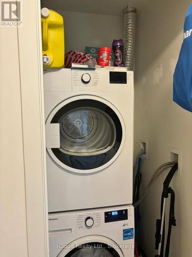 607 - 49 East Liberty Street, Toronto, ON - Indoor Photo Showing Laundry Room