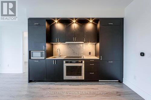 1103 - 480 Front Street W, Toronto, ON - Indoor Photo Showing Kitchen