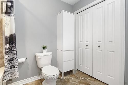 116 - 120 Prestige Circle, Ottawa, ON - Indoor Photo Showing Bathroom