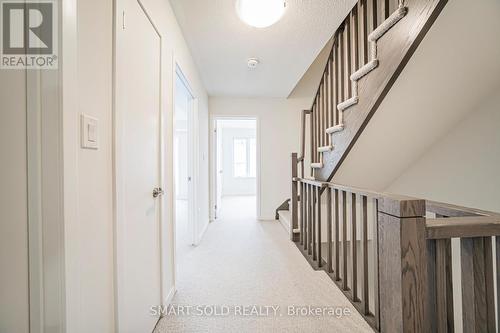 239 - 121 Honeycrisp Crescent, Vaughan, ON - Indoor Photo Showing Other Room