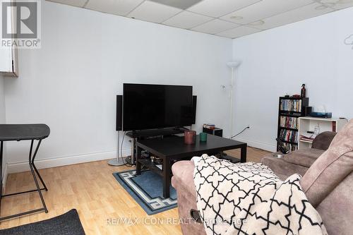 124 Dalegrove Drive, Kitchener, ON - Indoor