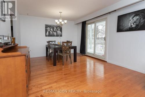 124 Dalegrove Drive, Kitchener, ON - Indoor Photo Showing Dining Room