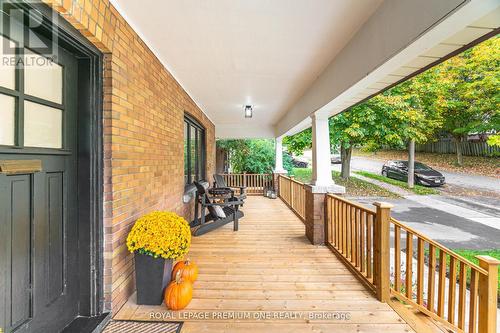 301 Court Street, Newmarket, ON - Outdoor With Deck Patio Veranda With Exterior