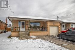 3209 WESTON ROAD  Toronto, ON M9M 2T4