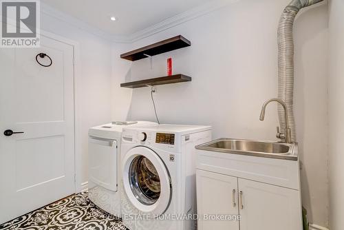 11 Dover Lane, Scugog, ON - Indoor Photo Showing Laundry Room