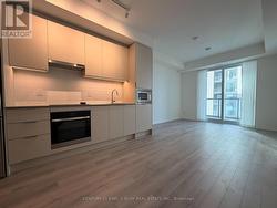 1402 - 3071 TRAFALGAR ROAD  Oakville, ON L6H 8C6