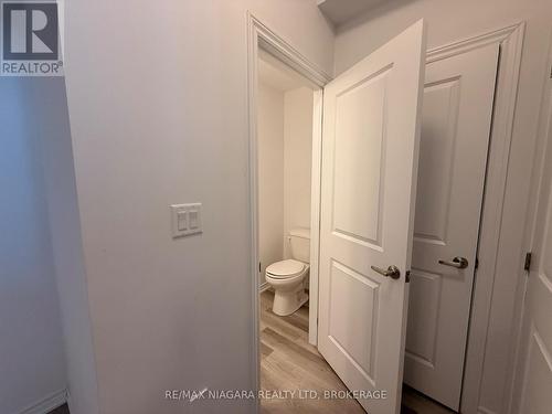 96 - 461 Blackburn Drive, Brantford, ON - Indoor