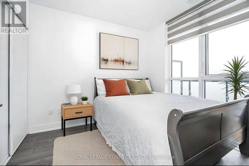 718 - 2550 Simcoe Street N, Oshawa, ON - Indoor Photo Showing Bedroom