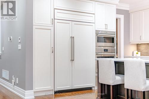 1271 Mineola Gardens, Mississauga, ON - Indoor Photo Showing Other Room