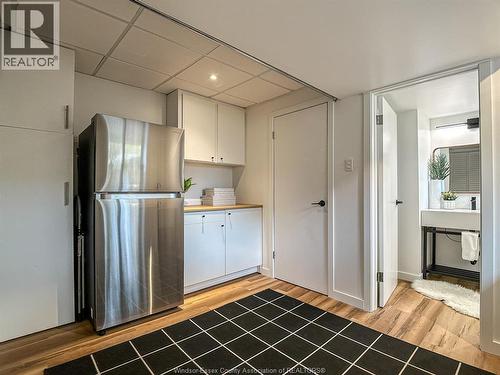 882 Westchester, Windsor, ON - Indoor Photo Showing Other Room