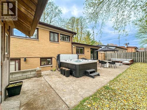 882 Westchester, Windsor, ON - Outdoor With Deck Patio Veranda With Exterior