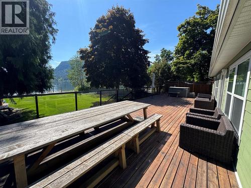 405 97A Highway, Sicamous, BC 