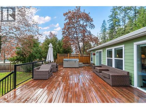 405 97A Highway, Sicamous, BC 