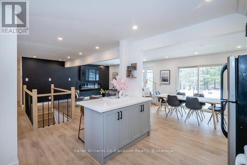17 Tucson Road, Tiny, ON - Indoor Photo Showing Kitchen
