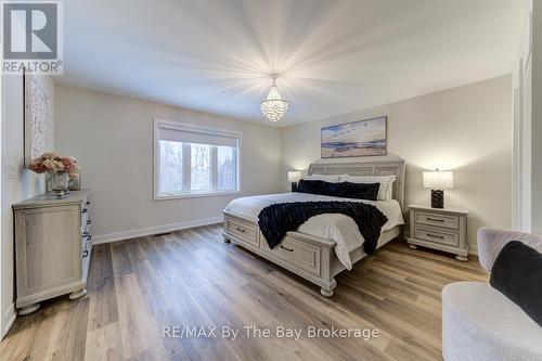 80 - 190 Crosswinds Boulevard, Blue Mountains, ON - Indoor Photo Showing Bedroom