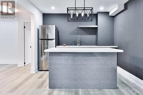 Bar - 2309 Dunedin Road, Oakville (Fd Ford), ON - Indoor