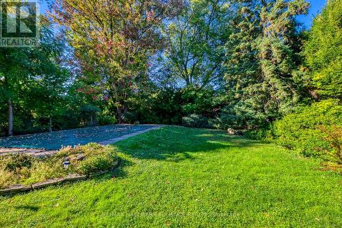 4447 Lakeshore Road, Burlington (Shoreacres), ON - Outdoor