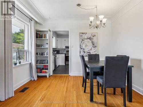 300 Burton Road, Oakville (Wo West), ON - Indoor Photo Showing Dining Room
