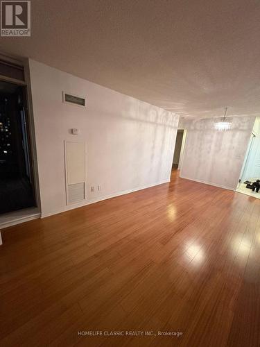 1010 - 55 Harrison Garden Boulevard, Toronto, ON - Indoor Photo Showing Other Room
