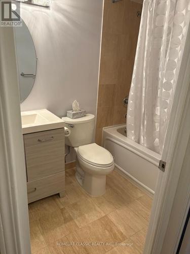 1010 - 55 Harrison Garden Boulevard, Toronto, ON - Indoor Photo Showing Bathroom