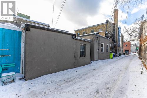 424 Eglinton Avenue W, Toronto, ON 