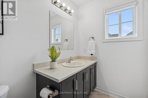 9 Elsegood Drive, Guelph, ON - Indoor Photo Showing Bathroom