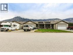 703 9TH Avenue Keremeos, BC V0X 1N3