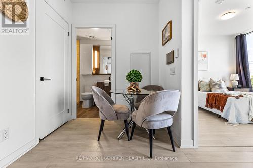 402 - 5 Defries Street, Toronto, ON - Indoor Photo Showing Dining Room