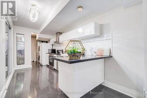 237 Ontario Street, Toronto, ON - Indoor