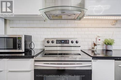 237 Ontario Street, Toronto, ON - Indoor Photo Showing Kitchen
