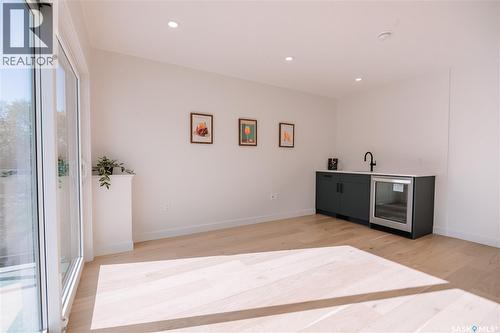 2804 14Th Avenue, Regina, SK - Indoor