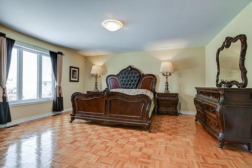 Chambre à coucher principale - 7655 Rue Liege, Brossard, QC - Indoor Photo Showing Bedroom
