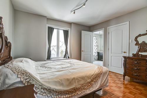 Bedroom - 7655 Rue Liege, Brossard, QC - Indoor Photo Showing Bedroom
