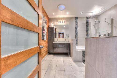 Salle de bains - 6009 Rue Louis-Hémon, Montréal (Rosemont/La Petite-Patrie), QC - Indoor