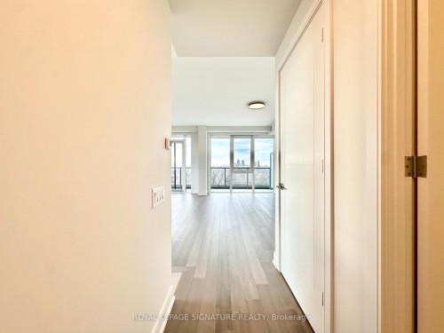 701-664 Spadina Avenue, Toronto, ON - Indoor Photo Showing Other Room