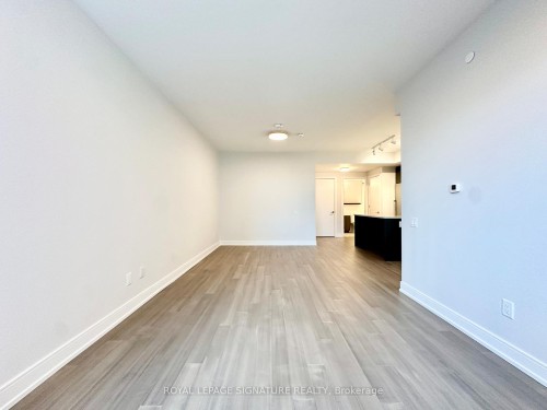 1002-664 Spadina Avenue, Toronto, ON - Indoor Photo Showing Other Room