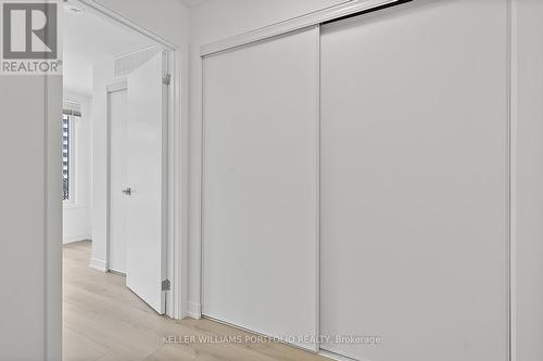 4 - 3069 Pharmacy Avenue, Toronto, ON - Indoor Photo Showing Other Room