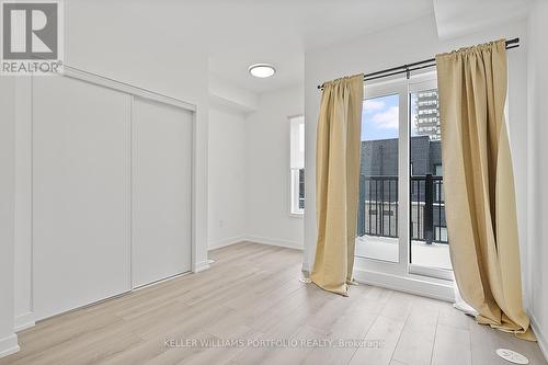 4 - 3069 Pharmacy Avenue, Toronto, ON - Indoor Photo Showing Other Room