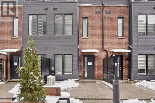 4 - 3069 Pharmacy Avenue, Toronto, ON - Outdoor With Facade