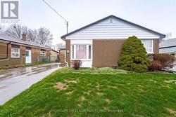 BASEMENT - 82 PANDORA CIRCLE  Toronto, ON M1H 1V7