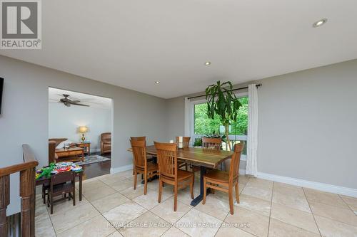 1 Cassidy Lane, Caledon, ON - Indoor Photo Showing Dining Room