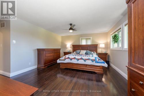 1 Cassidy Lane, Caledon, ON - Indoor Photo Showing Bedroom