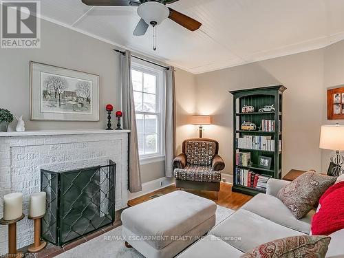 491 Pearl Street, Burlington, ON - Indoor Photo Showing Living Room With Fireplace