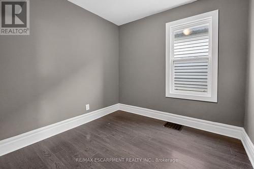 49 Allan Avenue, Hamilton, ON - Indoor Photo Showing Other Room
